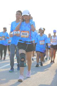 BIB: 917, 9808
                            <button type="button" onclick="openModal(3155695)" class="btn btn-primary btn-sm float-right btn-popup" data-toggle="modal" data-target=".modal-high-quality">
                        <i class="fas fa-shopping-cart"></i> Add to Cart
                    </button>
                                            <button type="button" onclick="isThisMe(3155695, true)" class="btn btn-success btn-sm float-right btn-popup btn-isme hidden" data-toggle="tooltip" data-placement="bottom" title="นี่คือรูปของคุณใช่ไหม คลิกที่นี่เพื่อเอาเข้าอัลบั้ม">
                        <i class="fas fa-plus"></i> Add to album
                    </button>
                    <button type="button" onclick="isThisMe(3155695, false)" class="btn btn-warning btn-sm float-right btn-popup btn-isnotme hidden">
                        <i class="fas fa-ban"></i> Remove from album
                    </button>