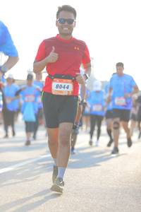 BIB: 8044
                            <button type="button" onclick="openModal(3157539)" class="btn btn-primary btn-sm float-right btn-popup" data-toggle="modal" data-target=".modal-high-quality">
                        <i class="fas fa-shopping-cart"></i> Add to Cart
                    </button>
                                            <button type="button" onclick="isThisMe(3157539, true)" class="btn btn-success btn-sm float-right btn-popup btn-isme hidden" data-toggle="tooltip" data-placement="bottom" title="นี่คือรูปของคุณใช่ไหม คลิกที่นี่เพื่อเอาเข้าอัลบั้ม">
                        <i class="fas fa-plus"></i> Add to album
                    </button>
                    <button type="button" onclick="isThisMe(3157539, false)" class="btn btn-warning btn-sm float-right btn-popup btn-isnotme hidden">
                        <i class="fas fa-ban"></i> Remove from album
                    </button>