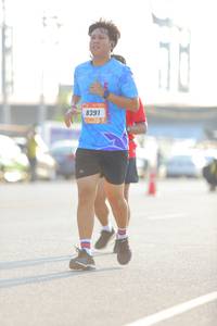 BIB: 8391
                            <button type="button" onclick="openModal(3177246)" class="btn btn-primary btn-sm float-right btn-popup" data-toggle="modal" data-target=".modal-high-quality">
                        <i class="fas fa-shopping-cart"></i> Add to Cart
                    </button>
                                            <button type="button" onclick="isThisMe(3177246, true)" class="btn btn-success btn-sm float-right btn-popup btn-isme hidden" data-toggle="tooltip" data-placement="bottom" title="นี่คือรูปของคุณใช่ไหม คลิกที่นี่เพื่อเอาเข้าอัลบั้ม">
                        <i class="fas fa-plus"></i> Add to album
                    </button>
                    <button type="button" onclick="isThisMe(3177246, false)" class="btn btn-warning btn-sm float-right btn-popup btn-isnotme hidden">
                        <i class="fas fa-ban"></i> Remove from album
                    </button>