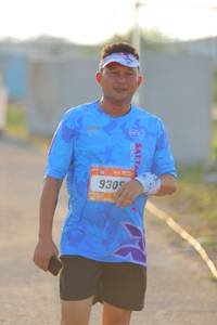 BIB: 930
                            <button type="button" onclick="openModal(3180168)" class="btn btn-primary btn-sm float-right btn-popup" data-toggle="modal" data-target=".modal-high-quality">
                        <i class="fas fa-shopping-cart"></i> Add to Cart
                    </button>
                                            <button type="button" onclick="isThisMe(3180168, true)" class="btn btn-success btn-sm float-right btn-popup btn-isme hidden" data-toggle="tooltip" data-placement="bottom" title="นี่คือรูปของคุณใช่ไหม คลิกที่นี่เพื่อเอาเข้าอัลบั้ม">
                        <i class="fas fa-plus"></i> Add to album
                    </button>
                    <button type="button" onclick="isThisMe(3180168, false)" class="btn btn-warning btn-sm float-right btn-popup btn-isnotme hidden">
                        <i class="fas fa-ban"></i> Remove from album
                    </button>