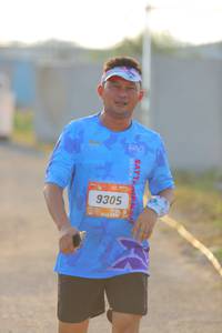 BIB: 9305
                            <button type="button" onclick="openModal(3179876)" class="btn btn-primary btn-sm float-right btn-popup" data-toggle="modal" data-target=".modal-high-quality">
                        <i class="fas fa-shopping-cart"></i> Add to Cart
                    </button>
                                            <button type="button" onclick="isThisMe(3179876, true)" class="btn btn-success btn-sm float-right btn-popup btn-isme hidden" data-toggle="tooltip" data-placement="bottom" title="นี่คือรูปของคุณใช่ไหม คลิกที่นี่เพื่อเอาเข้าอัลบั้ม">
                        <i class="fas fa-plus"></i> Add to album
                    </button>
                    <button type="button" onclick="isThisMe(3179876, false)" class="btn btn-warning btn-sm float-right btn-popup btn-isnotme hidden">
                        <i class="fas fa-ban"></i> Remove from album
                    </button>