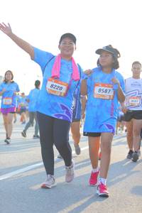 BIB: 8587, 8220, 597
                            <button type="button" onclick="openModal(3161948)" class="btn btn-primary btn-sm float-right btn-popup" data-toggle="modal" data-target=".modal-high-quality">
                        <i class="fas fa-shopping-cart"></i> Add to Cart
                    </button>
                                            <button type="button" onclick="isThisMe(3161948, true)" class="btn btn-success btn-sm float-right btn-popup btn-isme hidden" data-toggle="tooltip" data-placement="bottom" title="นี่คือรูปของคุณใช่ไหม คลิกที่นี่เพื่อเอาเข้าอัลบั้ม">
                        <i class="fas fa-plus"></i> Add to album
                    </button>
                    <button type="button" onclick="isThisMe(3161948, false)" class="btn btn-warning btn-sm float-right btn-popup btn-isnotme hidden">
                        <i class="fas fa-ban"></i> Remove from album
                    </button>