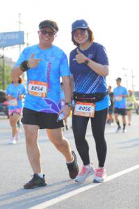 BIB: 8054, 8056
                            <button type="button" onclick="openModal(3165170)" class="btn btn-primary btn-sm float-right btn-popup" data-toggle="modal" data-target=".modal-high-quality">
                        <i class="fas fa-shopping-cart"></i> Add to Cart
                    </button>
                                            <button type="button" onclick="isThisMe(3165170, true)" class="btn btn-success btn-sm float-right btn-popup btn-isme hidden" data-toggle="tooltip" data-placement="bottom" title="นี่คือรูปของคุณใช่ไหม คลิกที่นี่เพื่อเอาเข้าอัลบั้ม">
                        <i class="fas fa-plus"></i> Add to album
                    </button>
                    <button type="button" onclick="isThisMe(3165170, false)" class="btn btn-warning btn-sm float-right btn-popup btn-isnotme hidden">
                        <i class="fas fa-ban"></i> Remove from album
                    </button>