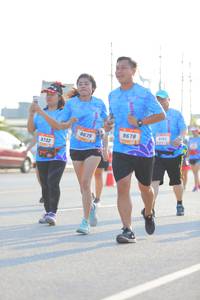 BIB: 8678, 9193, 8679, 8732
                            <button type="button" onclick="openModal(3168074)" class="btn btn-primary btn-sm float-right btn-popup" data-toggle="modal" data-target=".modal-high-quality">
                        <i class="fas fa-shopping-cart"></i> Add to Cart
                    </button>
                                            <button type="button" onclick="isThisMe(3168074, true)" class="btn btn-success btn-sm float-right btn-popup btn-isme hidden" data-toggle="tooltip" data-placement="bottom" title="นี่คือรูปของคุณใช่ไหม คลิกที่นี่เพื่อเอาเข้าอัลบั้ม">
                        <i class="fas fa-plus"></i> Add to album
                    </button>
                    <button type="button" onclick="isThisMe(3168074, false)" class="btn btn-warning btn-sm float-right btn-popup btn-isnotme hidden">
                        <i class="fas fa-ban"></i> Remove from album
                    </button>