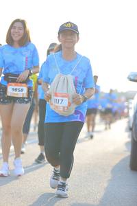 BIB: 9858
                            <button type="button" onclick="openModal(3160319)" class="btn btn-primary btn-sm float-right btn-popup" data-toggle="modal" data-target=".modal-high-quality">
                        <i class="fas fa-shopping-cart"></i> Add to Cart
                    </button>
                                            <button type="button" onclick="isThisMe(3160319, true)" class="btn btn-success btn-sm float-right btn-popup btn-isme hidden" data-toggle="tooltip" data-placement="bottom" title="นี่คือรูปของคุณใช่ไหม คลิกที่นี่เพื่อเอาเข้าอัลบั้ม">
                        <i class="fas fa-plus"></i> Add to album
                    </button>
                    <button type="button" onclick="isThisMe(3160319, false)" class="btn btn-warning btn-sm float-right btn-popup btn-isnotme hidden">
                        <i class="fas fa-ban"></i> Remove from album
                    </button>