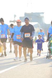 BIB: 9842, 8792
                            <button type="button" onclick="openModal(3165957)" class="btn btn-primary btn-sm float-right btn-popup" data-toggle="modal" data-target=".modal-high-quality">
                        <i class="fas fa-shopping-cart"></i> Add to Cart
                    </button>
                                            <button type="button" onclick="isThisMe(3165957, true)" class="btn btn-success btn-sm float-right btn-popup btn-isme hidden" data-toggle="tooltip" data-placement="bottom" title="นี่คือรูปของคุณใช่ไหม คลิกที่นี่เพื่อเอาเข้าอัลบั้ม">
                        <i class="fas fa-plus"></i> Add to album
                    </button>
                    <button type="button" onclick="isThisMe(3165957, false)" class="btn btn-warning btn-sm float-right btn-popup btn-isnotme hidden">
                        <i class="fas fa-ban"></i> Remove from album
                    </button>