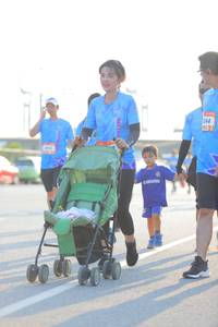 BIB: 244
                            <button type="button" onclick="openModal(3166227)" class="btn btn-primary btn-sm float-right btn-popup" data-toggle="modal" data-target=".modal-high-quality">
                        <i class="fas fa-shopping-cart"></i> Add to Cart
                    </button>
                                            <button type="button" onclick="isThisMe(3166227, true)" class="btn btn-success btn-sm float-right btn-popup btn-isme hidden" data-toggle="tooltip" data-placement="bottom" title="นี่คือรูปของคุณใช่ไหม คลิกที่นี่เพื่อเอาเข้าอัลบั้ม">
                        <i class="fas fa-plus"></i> Add to album
                    </button>
                    <button type="button" onclick="isThisMe(3166227, false)" class="btn btn-warning btn-sm float-right btn-popup btn-isnotme hidden">
                        <i class="fas fa-ban"></i> Remove from album
                    </button>