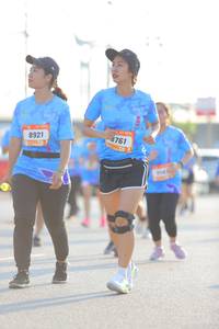 BIB: 8921, 761
                            <button type="button" onclick="openModal(3164203)" class="btn btn-primary btn-sm float-right btn-popup" data-toggle="modal" data-target=".modal-high-quality">
                        <i class="fas fa-shopping-cart"></i> Add to Cart
                    </button>
                                            <button type="button" onclick="isThisMe(3164203, true)" class="btn btn-success btn-sm float-right btn-popup btn-isme hidden" data-toggle="tooltip" data-placement="bottom" title="นี่คือรูปของคุณใช่ไหม คลิกที่นี่เพื่อเอาเข้าอัลบั้ม">
                        <i class="fas fa-plus"></i> Add to album
                    </button>
                    <button type="button" onclick="isThisMe(3164203, false)" class="btn btn-warning btn-sm float-right btn-popup btn-isnotme hidden">
                        <i class="fas fa-ban"></i> Remove from album
                    </button>