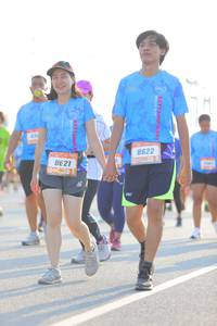 BIB: 8622, 8621
                            <button type="button" onclick="openModal(3163427)" class="btn btn-primary btn-sm float-right btn-popup" data-toggle="modal" data-target=".modal-high-quality">
                        <i class="fas fa-shopping-cart"></i> Add to Cart
                    </button>
                                            <button type="button" onclick="isThisMe(3163427, true)" class="btn btn-success btn-sm float-right btn-popup btn-isme hidden" data-toggle="tooltip" data-placement="bottom" title="นี่คือรูปของคุณใช่ไหม คลิกที่นี่เพื่อเอาเข้าอัลบั้ม">
                        <i class="fas fa-plus"></i> Add to album
                    </button>
                    <button type="button" onclick="isThisMe(3163427, false)" class="btn btn-warning btn-sm float-right btn-popup btn-isnotme hidden">
                        <i class="fas fa-ban"></i> Remove from album
                    </button>