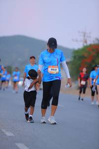 BIB: 9919
                            <button type="button" onclick="openModal(3235364)" class="btn btn-primary btn-sm float-right btn-popup" data-toggle="modal" data-target=".modal-high-quality">
                        <i class="fas fa-shopping-cart"></i> Add to Cart
                    </button>
                                            <button type="button" onclick="isThisMe(3235364, true)" class="btn btn-success btn-sm float-right btn-popup btn-isme hidden" data-toggle="tooltip" data-placement="bottom" title="นี่คือรูปของคุณใช่ไหม คลิกที่นี่เพื่อเอาเข้าอัลบั้ม">
                        <i class="fas fa-plus"></i> Add to album
                    </button>
                    <button type="button" onclick="isThisMe(3235364, false)" class="btn btn-warning btn-sm float-right btn-popup btn-isnotme hidden">
                        <i class="fas fa-ban"></i> Remove from album
                    </button>