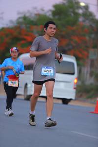 BIB: 6200
                            <button type="button" onclick="openModal(3235624)" class="btn btn-primary btn-sm float-right btn-popup" data-toggle="modal" data-target=".modal-high-quality">
                        <i class="fas fa-shopping-cart"></i> Add to Cart
                    </button>
                                            <button type="button" onclick="isThisMe(3235624, true)" class="btn btn-success btn-sm float-right btn-popup btn-isme hidden" data-toggle="tooltip" data-placement="bottom" title="นี่คือรูปของคุณใช่ไหม คลิกที่นี่เพื่อเอาเข้าอัลบั้ม">
                        <i class="fas fa-plus"></i> Add to album
                    </button>
                    <button type="button" onclick="isThisMe(3235624, false)" class="btn btn-warning btn-sm float-right btn-popup btn-isnotme hidden">
                        <i class="fas fa-ban"></i> Remove from album
                    </button>