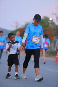 BIB: 9919
                            <button type="button" onclick="openModal(3235303)" class="btn btn-primary btn-sm float-right btn-popup" data-toggle="modal" data-target=".modal-high-quality">
                        <i class="fas fa-shopping-cart"></i> Add to Cart
                    </button>
                                            <button type="button" onclick="isThisMe(3235303, true)" class="btn btn-success btn-sm float-right btn-popup btn-isme hidden" data-toggle="tooltip" data-placement="bottom" title="นี่คือรูปของคุณใช่ไหม คลิกที่นี่เพื่อเอาเข้าอัลบั้ม">
                        <i class="fas fa-plus"></i> Add to album
                    </button>
                    <button type="button" onclick="isThisMe(3235303, false)" class="btn btn-warning btn-sm float-right btn-popup btn-isnotme hidden">
                        <i class="fas fa-ban"></i> Remove from album
                    </button>