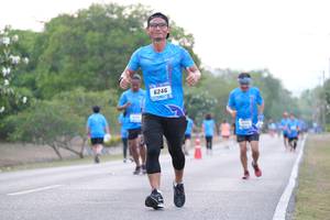 BIB: 6246
                            <button type="button" onclick="openModal(3223082)" class="btn btn-primary btn-sm float-right btn-popup" data-toggle="modal" data-target=".modal-high-quality">
                        <i class="fas fa-shopping-cart"></i> Add to Cart
                    </button>
                                            <button type="button" onclick="isThisMe(3223082, true)" class="btn btn-success btn-sm float-right btn-popup btn-isme hidden" data-toggle="tooltip" data-placement="bottom" title="นี่คือรูปของคุณใช่ไหม คลิกที่นี่เพื่อเอาเข้าอัลบั้ม">
                        <i class="fas fa-plus"></i> Add to album
                    </button>
                    <button type="button" onclick="isThisMe(3223082, false)" class="btn btn-warning btn-sm float-right btn-popup btn-isnotme hidden">
                        <i class="fas fa-ban"></i> Remove from album
                    </button>