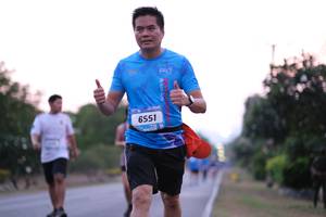 BIB: 6551
                            <button type="button" onclick="openModal(3240731)" class="btn btn-primary btn-sm float-right btn-popup" data-toggle="modal" data-target=".modal-high-quality">
                        <i class="fas fa-shopping-cart"></i> Add to Cart
                    </button>
                                            <button type="button" onclick="isThisMe(3240731, true)" class="btn btn-success btn-sm float-right btn-popup btn-isme hidden" data-toggle="tooltip" data-placement="bottom" title="นี่คือรูปของคุณใช่ไหม คลิกที่นี่เพื่อเอาเข้าอัลบั้ม">
                        <i class="fas fa-plus"></i> Add to album
                    </button>
                    <button type="button" onclick="isThisMe(3240731, false)" class="btn btn-warning btn-sm float-right btn-popup btn-isnotme hidden">
                        <i class="fas fa-ban"></i> Remove from album
                    </button>