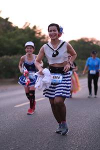 BIB: 6800
                            <button type="button" onclick="openModal(3242149)" class="btn btn-primary btn-sm float-right btn-popup" data-toggle="modal" data-target=".modal-high-quality">
                        <i class="fas fa-shopping-cart"></i> Add to Cart
                    </button>
                                            <button type="button" onclick="isThisMe(3242149, true)" class="btn btn-success btn-sm float-right btn-popup btn-isme hidden" data-toggle="tooltip" data-placement="bottom" title="นี่คือรูปของคุณใช่ไหม คลิกที่นี่เพื่อเอาเข้าอัลบั้ม">
                        <i class="fas fa-plus"></i> Add to album
                    </button>
                    <button type="button" onclick="isThisMe(3242149, false)" class="btn btn-warning btn-sm float-right btn-popup btn-isnotme hidden">
                        <i class="fas fa-ban"></i> Remove from album
                    </button>