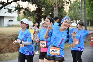 BIB: 9388, 800, 8005
                            <button type="button" onclick="openModal(3105758)" class="btn btn-primary btn-sm float-right btn-popup" data-toggle="modal" data-target=".modal-high-quality">
                        <i class="fas fa-shopping-cart"></i> Add to Cart
                    </button>
                                            <button type="button" onclick="isThisMe(3105758, true)" class="btn btn-success btn-sm float-right btn-popup btn-isme hidden" data-toggle="tooltip" data-placement="bottom" title="นี่คือรูปของคุณใช่ไหม คลิกที่นี่เพื่อเอาเข้าอัลบั้ม">
                        <i class="fas fa-plus"></i> Add to album
                    </button>
                    <button type="button" onclick="isThisMe(3105758, false)" class="btn btn-warning btn-sm float-right btn-popup btn-isnotme hidden">
                        <i class="fas fa-ban"></i> Remove from album
                    </button>