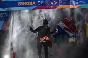 BIB: 
                            <button type="button" onclick="openModal(3130215)" class="btn btn-primary btn-sm float-right btn-popup" data-toggle="modal" data-target=".modal-high-quality">
                        <i class="fas fa-shopping-cart"></i> Add to Cart
                    </button>
                                            <button type="button" onclick="isThisMe(3130215, true)" class="btn btn-success btn-sm float-right btn-popup btn-isme hidden" data-toggle="tooltip" data-placement="bottom" title="นี่คือรูปของคุณใช่ไหม คลิกที่นี่เพื่อเอาเข้าอัลบั้ม">
                        <i class="fas fa-plus"></i> Add to album
                    </button>
                    <button type="button" onclick="isThisMe(3130215, false)" class="btn btn-warning btn-sm float-right btn-popup btn-isnotme hidden">
                        <i class="fas fa-ban"></i> Remove from album
                    </button>