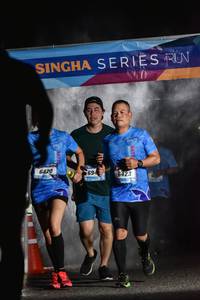 BIB: 6420, 423
                            <button type="button" onclick="openModal(3121839)" class="btn btn-primary btn-sm float-right btn-popup" data-toggle="modal" data-target=".modal-high-quality">
                        <i class="fas fa-shopping-cart"></i> Add to Cart
                    </button>
                                            <button type="button" onclick="isThisMe(3121839, true)" class="btn btn-success btn-sm float-right btn-popup btn-isme hidden" data-toggle="tooltip" data-placement="bottom" title="นี่คือรูปของคุณใช่ไหม คลิกที่นี่เพื่อเอาเข้าอัลบั้ม">
                        <i class="fas fa-plus"></i> Add to album
                    </button>
                    <button type="button" onclick="isThisMe(3121839, false)" class="btn btn-warning btn-sm float-right btn-popup btn-isnotme hidden">
                        <i class="fas fa-ban"></i> Remove from album
                    </button>