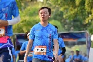 BIB: 8517
                            <button type="button" onclick="openModal(3092139)" class="btn btn-primary btn-sm float-right btn-popup" data-toggle="modal" data-target=".modal-high-quality">
                        <i class="fas fa-shopping-cart"></i> Add to Cart
                    </button>
                                            <button type="button" onclick="isThisMe(3092139, true)" class="btn btn-success btn-sm float-right btn-popup btn-isme hidden" data-toggle="tooltip" data-placement="bottom" title="นี่คือรูปของคุณใช่ไหม คลิกที่นี่เพื่อเอาเข้าอัลบั้ม">
                        <i class="fas fa-plus"></i> Add to album
                    </button>
                    <button type="button" onclick="isThisMe(3092139, false)" class="btn btn-warning btn-sm float-right btn-popup btn-isnotme hidden">
                        <i class="fas fa-ban"></i> Remove from album
                    </button>