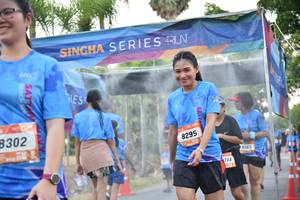 BIB: 8302, 8295, 9565, 714
                            <button type="button" onclick="openModal(3105298)" class="btn btn-primary btn-sm float-right btn-popup" data-toggle="modal" data-target=".modal-high-quality">
                        <i class="fas fa-shopping-cart"></i> Add to Cart
                    </button>
                                            <button type="button" onclick="isThisMe(3105298, true)" class="btn btn-success btn-sm float-right btn-popup btn-isme hidden" data-toggle="tooltip" data-placement="bottom" title="นี่คือรูปของคุณใช่ไหม คลิกที่นี่เพื่อเอาเข้าอัลบั้ม">
                        <i class="fas fa-plus"></i> Add to album
                    </button>
                    <button type="button" onclick="isThisMe(3105298, false)" class="btn btn-warning btn-sm float-right btn-popup btn-isnotme hidden">
                        <i class="fas fa-ban"></i> Remove from album
                    </button>