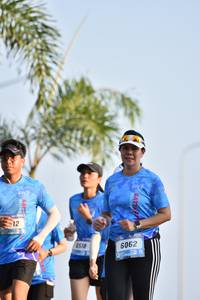 BIB: 6062
                            <button type="button" onclick="openModal(3090214)" class="btn btn-primary btn-sm float-right btn-popup" data-toggle="modal" data-target=".modal-high-quality">
                        <i class="fas fa-shopping-cart"></i> Add to Cart
                    </button>
                                            <button type="button" onclick="isThisMe(3090214, true)" class="btn btn-success btn-sm float-right btn-popup btn-isme hidden" data-toggle="tooltip" data-placement="bottom" title="นี่คือรูปของคุณใช่ไหม คลิกที่นี่เพื่อเอาเข้าอัลบั้ม">
                        <i class="fas fa-plus"></i> Add to album
                    </button>
                    <button type="button" onclick="isThisMe(3090214, false)" class="btn btn-warning btn-sm float-right btn-popup btn-isnotme hidden">
                        <i class="fas fa-ban"></i> Remove from album
                    </button>