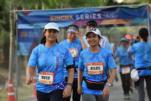 BIB: 8595, 9019
                            <button type="button" onclick="openModal(3102746)" class="btn btn-primary btn-sm float-right btn-popup" data-toggle="modal" data-target=".modal-high-quality">
                        <i class="fas fa-shopping-cart"></i> Add to Cart
                    </button>
                                            <button type="button" onclick="isThisMe(3102746, true)" class="btn btn-success btn-sm float-right btn-popup btn-isme hidden" data-toggle="tooltip" data-placement="bottom" title="นี่คือรูปของคุณใช่ไหม คลิกที่นี่เพื่อเอาเข้าอัลบั้ม">
                        <i class="fas fa-plus"></i> Add to album
                    </button>
                    <button type="button" onclick="isThisMe(3102746, false)" class="btn btn-warning btn-sm float-right btn-popup btn-isnotme hidden">
                        <i class="fas fa-ban"></i> Remove from album
                    </button>
