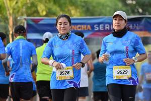 BIB: 9528, 9529
                            <button type="button" onclick="openModal(3091197)" class="btn btn-primary btn-sm float-right btn-popup" data-toggle="modal" data-target=".modal-high-quality">
                        <i class="fas fa-shopping-cart"></i> Add to Cart
                    </button>
                                            <button type="button" onclick="isThisMe(3091197, true)" class="btn btn-success btn-sm float-right btn-popup btn-isme hidden" data-toggle="tooltip" data-placement="bottom" title="นี่คือรูปของคุณใช่ไหม คลิกที่นี่เพื่อเอาเข้าอัลบั้ม">
                        <i class="fas fa-plus"></i> Add to album
                    </button>
                    <button type="button" onclick="isThisMe(3091197, false)" class="btn btn-warning btn-sm float-right btn-popup btn-isnotme hidden">
                        <i class="fas fa-ban"></i> Remove from album
                    </button>