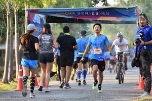 BIB: 9299
                            <button type="button" onclick="openModal(3090387)" class="btn btn-primary btn-sm float-right btn-popup" data-toggle="modal" data-target=".modal-high-quality">
                        <i class="fas fa-shopping-cart"></i> Add to Cart
                    </button>
                                            <button type="button" onclick="isThisMe(3090387, true)" class="btn btn-success btn-sm float-right btn-popup btn-isme hidden" data-toggle="tooltip" data-placement="bottom" title="นี่คือรูปของคุณใช่ไหม คลิกที่นี่เพื่อเอาเข้าอัลบั้ม">
                        <i class="fas fa-plus"></i> Add to album
                    </button>
                    <button type="button" onclick="isThisMe(3090387, false)" class="btn btn-warning btn-sm float-right btn-popup btn-isnotme hidden">
                        <i class="fas fa-ban"></i> Remove from album
                    </button>