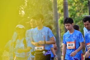 BIB: 9633, 9634, 935
                            <button type="button" onclick="openModal(3099451)" class="btn btn-primary btn-sm float-right btn-popup" data-toggle="modal" data-target=".modal-high-quality">
                        <i class="fas fa-shopping-cart"></i> Add to Cart
                    </button>
                                            <button type="button" onclick="isThisMe(3099451, true)" class="btn btn-success btn-sm float-right btn-popup btn-isme hidden" data-toggle="tooltip" data-placement="bottom" title="นี่คือรูปของคุณใช่ไหม คลิกที่นี่เพื่อเอาเข้าอัลบั้ม">
                        <i class="fas fa-plus"></i> Add to album
                    </button>
                    <button type="button" onclick="isThisMe(3099451, false)" class="btn btn-warning btn-sm float-right btn-popup btn-isnotme hidden">
                        <i class="fas fa-ban"></i> Remove from album
                    </button>
