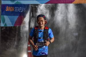 BIB: 6089
                            <button type="button" onclick="openModal(3130142)" class="btn btn-primary btn-sm float-right btn-popup" data-toggle="modal" data-target=".modal-high-quality">
                        <i class="fas fa-shopping-cart"></i> Add to Cart
                    </button>
                                            <button type="button" onclick="isThisMe(3130142, true)" class="btn btn-success btn-sm float-right btn-popup btn-isme hidden" data-toggle="tooltip" data-placement="bottom" title="นี่คือรูปของคุณใช่ไหม คลิกที่นี่เพื่อเอาเข้าอัลบั้ม">
                        <i class="fas fa-plus"></i> Add to album
                    </button>
                    <button type="button" onclick="isThisMe(3130142, false)" class="btn btn-warning btn-sm float-right btn-popup btn-isnotme hidden">
                        <i class="fas fa-ban"></i> Remove from album
                    </button>