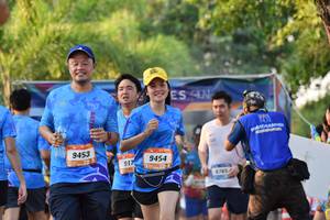 BIB: 9453, 9454
                            <button type="button" onclick="openModal(3092017)" class="btn btn-primary btn-sm float-right btn-popup" data-toggle="modal" data-target=".modal-high-quality">
                        <i class="fas fa-shopping-cart"></i> Add to Cart
                    </button>
                                            <button type="button" onclick="isThisMe(3092017, true)" class="btn btn-success btn-sm float-right btn-popup btn-isme hidden" data-toggle="tooltip" data-placement="bottom" title="นี่คือรูปของคุณใช่ไหม คลิกที่นี่เพื่อเอาเข้าอัลบั้ม">
                        <i class="fas fa-plus"></i> Add to album
                    </button>
                    <button type="button" onclick="isThisMe(3092017, false)" class="btn btn-warning btn-sm float-right btn-popup btn-isnotme hidden">
                        <i class="fas fa-ban"></i> Remove from album
                    </button>