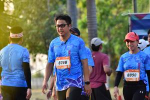 BIB: 8748, 8890
                            <button type="button" onclick="openModal(3099493)" class="btn btn-primary btn-sm float-right btn-popup" data-toggle="modal" data-target=".modal-high-quality">
                        <i class="fas fa-shopping-cart"></i> Add to Cart
                    </button>
                                            <button type="button" onclick="isThisMe(3099493, true)" class="btn btn-success btn-sm float-right btn-popup btn-isme hidden" data-toggle="tooltip" data-placement="bottom" title="นี่คือรูปของคุณใช่ไหม คลิกที่นี่เพื่อเอาเข้าอัลบั้ม">
                        <i class="fas fa-plus"></i> Add to album
                    </button>
                    <button type="button" onclick="isThisMe(3099493, false)" class="btn btn-warning btn-sm float-right btn-popup btn-isnotme hidden">
                        <i class="fas fa-ban"></i> Remove from album
                    </button>