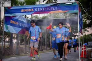 BIB: 9361, 6332
                            <button type="button" onclick="openModal(3127261)" class="btn btn-primary btn-sm float-right btn-popup" data-toggle="modal" data-target=".modal-high-quality">
                        <i class="fas fa-shopping-cart"></i> Add to Cart
                    </button>
                                            <button type="button" onclick="isThisMe(3127261, true)" class="btn btn-success btn-sm float-right btn-popup btn-isme hidden" data-toggle="tooltip" data-placement="bottom" title="นี่คือรูปของคุณใช่ไหม คลิกที่นี่เพื่อเอาเข้าอัลบั้ม">
                        <i class="fas fa-plus"></i> Add to album
                    </button>
                    <button type="button" onclick="isThisMe(3127261, false)" class="btn btn-warning btn-sm float-right btn-popup btn-isnotme hidden">
                        <i class="fas fa-ban"></i> Remove from album
                    </button>
