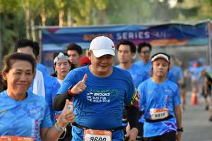 BIB: 2018, 600
                            <button type="button" onclick="openModal(3092332)" class="btn btn-primary btn-sm float-right btn-popup" data-toggle="modal" data-target=".modal-high-quality">
                        <i class="fas fa-shopping-cart"></i> Add to Cart
                    </button>
                                            <button type="button" onclick="isThisMe(3092332, true)" class="btn btn-success btn-sm float-right btn-popup btn-isme hidden" data-toggle="tooltip" data-placement="bottom" title="นี่คือรูปของคุณใช่ไหม คลิกที่นี่เพื่อเอาเข้าอัลบั้ม">
                        <i class="fas fa-plus"></i> Add to album
                    </button>
                    <button type="button" onclick="isThisMe(3092332, false)" class="btn btn-warning btn-sm float-right btn-popup btn-isnotme hidden">
                        <i class="fas fa-ban"></i> Remove from album
                    </button>