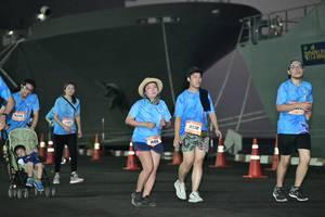 BIB: 3330, 932
                            <button type="button" onclick="openModal(3209376)" class="btn btn-primary btn-sm float-right btn-popup" data-toggle="modal" data-target=".modal-high-quality">
                        <i class="fas fa-shopping-cart"></i> Add to Cart
                    </button>
                                            <button type="button" onclick="isThisMe(3209376, true)" class="btn btn-success btn-sm float-right btn-popup btn-isme hidden" data-toggle="tooltip" data-placement="bottom" title="นี่คือรูปของคุณใช่ไหม คลิกที่นี่เพื่อเอาเข้าอัลบั้ม">
                        <i class="fas fa-plus"></i> Add to album
                    </button>
                    <button type="button" onclick="isThisMe(3209376, false)" class="btn btn-warning btn-sm float-right btn-popup btn-isnotme hidden">
                        <i class="fas fa-ban"></i> Remove from album
                    </button>