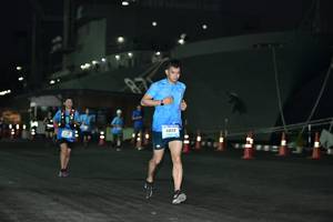 BIB: 033
                            <button type="button" onclick="openModal(3210388)" class="btn btn-primary btn-sm float-right btn-popup" data-toggle="modal" data-target=".modal-high-quality">
                        <i class="fas fa-shopping-cart"></i> Add to Cart
                    </button>
                                            <button type="button" onclick="isThisMe(3210388, true)" class="btn btn-success btn-sm float-right btn-popup btn-isme hidden" data-toggle="tooltip" data-placement="bottom" title="นี่คือรูปของคุณใช่ไหม คลิกที่นี่เพื่อเอาเข้าอัลบั้ม">
                        <i class="fas fa-plus"></i> Add to album
                    </button>
                    <button type="button" onclick="isThisMe(3210388, false)" class="btn btn-warning btn-sm float-right btn-popup btn-isnotme hidden">
                        <i class="fas fa-ban"></i> Remove from album
                    </button>