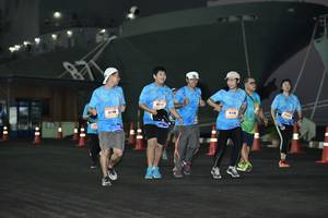 BIB: 218
                            <button type="button" onclick="openModal(3209493)" class="btn btn-primary btn-sm float-right btn-popup" data-toggle="modal" data-target=".modal-high-quality">
                        <i class="fas fa-shopping-cart"></i> Add to Cart
                    </button>
                                            <button type="button" onclick="isThisMe(3209493, true)" class="btn btn-success btn-sm float-right btn-popup btn-isme hidden" data-toggle="tooltip" data-placement="bottom" title="นี่คือรูปของคุณใช่ไหม คลิกที่นี่เพื่อเอาเข้าอัลบั้ม">
                        <i class="fas fa-plus"></i> Add to album
                    </button>
                    <button type="button" onclick="isThisMe(3209493, false)" class="btn btn-warning btn-sm float-right btn-popup btn-isnotme hidden">
                        <i class="fas fa-ban"></i> Remove from album
                    </button>