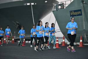 BIB: 826
                            <button type="button" onclick="openModal(3207689)" class="btn btn-primary btn-sm float-right btn-popup" data-toggle="modal" data-target=".modal-high-quality">
                        <i class="fas fa-shopping-cart"></i> Add to Cart
                    </button>
                                            <button type="button" onclick="isThisMe(3207689, true)" class="btn btn-success btn-sm float-right btn-popup btn-isme hidden" data-toggle="tooltip" data-placement="bottom" title="นี่คือรูปของคุณใช่ไหม คลิกที่นี่เพื่อเอาเข้าอัลบั้ม">
                        <i class="fas fa-plus"></i> Add to album
                    </button>
                    <button type="button" onclick="isThisMe(3207689, false)" class="btn btn-warning btn-sm float-right btn-popup btn-isnotme hidden">
                        <i class="fas fa-ban"></i> Remove from album
                    </button>