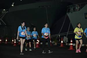 BIB: 321, 9188
                            <button type="button" onclick="openModal(3210176)" class="btn btn-primary btn-sm float-right btn-popup" data-toggle="modal" data-target=".modal-high-quality">
                        <i class="fas fa-shopping-cart"></i> Add to Cart
                    </button>
                                            <button type="button" onclick="isThisMe(3210176, true)" class="btn btn-success btn-sm float-right btn-popup btn-isme hidden" data-toggle="tooltip" data-placement="bottom" title="นี่คือรูปของคุณใช่ไหม คลิกที่นี่เพื่อเอาเข้าอัลบั้ม">
                        <i class="fas fa-plus"></i> Add to album
                    </button>
                    <button type="button" onclick="isThisMe(3210176, false)" class="btn btn-warning btn-sm float-right btn-popup btn-isnotme hidden">
                        <i class="fas fa-ban"></i> Remove from album
                    </button>