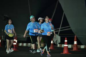 BIB: 9193, 803
                            <button type="button" onclick="openModal(3210675)" class="btn btn-primary btn-sm float-right btn-popup" data-toggle="modal" data-target=".modal-high-quality">
                        <i class="fas fa-shopping-cart"></i> Add to Cart
                    </button>
                                            <button type="button" onclick="isThisMe(3210675, true)" class="btn btn-success btn-sm float-right btn-popup btn-isme hidden" data-toggle="tooltip" data-placement="bottom" title="นี่คือรูปของคุณใช่ไหม คลิกที่นี่เพื่อเอาเข้าอัลบั้ม">
                        <i class="fas fa-plus"></i> Add to album
                    </button>
                    <button type="button" onclick="isThisMe(3210675, false)" class="btn btn-warning btn-sm float-right btn-popup btn-isnotme hidden">
                        <i class="fas fa-ban"></i> Remove from album
                    </button>