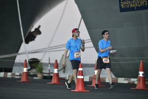 BIB: 8190
                            <button type="button" onclick="openModal(3208027)" class="btn btn-primary btn-sm float-right btn-popup" data-toggle="modal" data-target=".modal-high-quality">
                        <i class="fas fa-shopping-cart"></i> Add to Cart
                    </button>
                                            <button type="button" onclick="isThisMe(3208027, true)" class="btn btn-success btn-sm float-right btn-popup btn-isme hidden" data-toggle="tooltip" data-placement="bottom" title="นี่คือรูปของคุณใช่ไหม คลิกที่นี่เพื่อเอาเข้าอัลบั้ม">
                        <i class="fas fa-plus"></i> Add to album
                    </button>
                    <button type="button" onclick="isThisMe(3208027, false)" class="btn btn-warning btn-sm float-right btn-popup btn-isnotme hidden">
                        <i class="fas fa-ban"></i> Remove from album
                    </button>