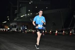 BIB: 7203
                            <button type="button" onclick="openModal(3210687)" class="btn btn-primary btn-sm float-right btn-popup" data-toggle="modal" data-target=".modal-high-quality">
                        <i class="fas fa-shopping-cart"></i> Add to Cart
                    </button>
                                            <button type="button" onclick="isThisMe(3210687, true)" class="btn btn-success btn-sm float-right btn-popup btn-isme hidden" data-toggle="tooltip" data-placement="bottom" title="นี่คือรูปของคุณใช่ไหม คลิกที่นี่เพื่อเอาเข้าอัลบั้ม">
                        <i class="fas fa-plus"></i> Add to album
                    </button>
                    <button type="button" onclick="isThisMe(3210687, false)" class="btn btn-warning btn-sm float-right btn-popup btn-isnotme hidden">
                        <i class="fas fa-ban"></i> Remove from album
                    </button>