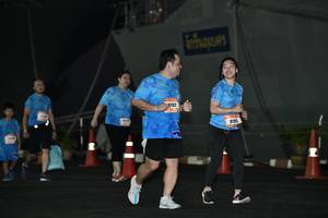 BIB: 
                            <button type="button" onclick="openModal(3210006)" class="btn btn-primary btn-sm float-right btn-popup" data-toggle="modal" data-target=".modal-high-quality">
                        <i class="fas fa-shopping-cart"></i> Add to Cart
                    </button>
                                            <button type="button" onclick="isThisMe(3210006, true)" class="btn btn-success btn-sm float-right btn-popup btn-isme hidden" data-toggle="tooltip" data-placement="bottom" title="นี่คือรูปของคุณใช่ไหม คลิกที่นี่เพื่อเอาเข้าอัลบั้ม">
                        <i class="fas fa-plus"></i> Add to album
                    </button>
                    <button type="button" onclick="isThisMe(3210006, false)" class="btn btn-warning btn-sm float-right btn-popup btn-isnotme hidden">
                        <i class="fas fa-ban"></i> Remove from album
                    </button>