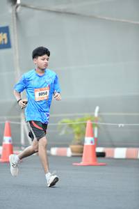BIB: 9050
                            <button type="button" onclick="openModal(3518752)" class="btn btn-primary btn-sm float-right btn-popup" data-toggle="modal" data-target=".modal-high-quality">
                        <i class="fas fa-shopping-cart"></i> Add to Cart
                    </button>
                                            <button type="button" onclick="isThisMe(3518752, true)" class="btn btn-success btn-sm float-right btn-popup btn-isme hidden" data-toggle="tooltip" data-placement="bottom" title="นี่คือรูปของคุณใช่ไหม คลิกที่นี่เพื่อเอาเข้าอัลบั้ม">
                        <i class="fas fa-plus"></i> Add to album
                    </button>
                    <button type="button" onclick="isThisMe(3518752, false)" class="btn btn-warning btn-sm float-right btn-popup btn-isnotme hidden">
                        <i class="fas fa-ban"></i> Remove from album
                    </button>