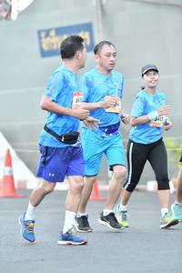 BIB: 610, 840
                            <button type="button" onclick="openModal(3518700)" class="btn btn-primary btn-sm float-right btn-popup" data-toggle="modal" data-target=".modal-high-quality">
                        <i class="fas fa-shopping-cart"></i> Add to Cart
                    </button>
                                            <button type="button" onclick="isThisMe(3518700, true)" class="btn btn-success btn-sm float-right btn-popup btn-isme hidden" data-toggle="tooltip" data-placement="bottom" title="นี่คือรูปของคุณใช่ไหม คลิกที่นี่เพื่อเอาเข้าอัลบั้ม">
                        <i class="fas fa-plus"></i> Add to album
                    </button>
                    <button type="button" onclick="isThisMe(3518700, false)" class="btn btn-warning btn-sm float-right btn-popup btn-isnotme hidden">
                        <i class="fas fa-ban"></i> Remove from album
                    </button>