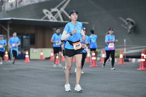 BIB: 8569
                            <button type="button" onclick="openModal(3518936)" class="btn btn-primary btn-sm float-right btn-popup" data-toggle="modal" data-target=".modal-high-quality">
                        <i class="fas fa-shopping-cart"></i> Add to Cart
                    </button>
                                            <button type="button" onclick="isThisMe(3518936, true)" class="btn btn-success btn-sm float-right btn-popup btn-isme hidden" data-toggle="tooltip" data-placement="bottom" title="นี่คือรูปของคุณใช่ไหม คลิกที่นี่เพื่อเอาเข้าอัลบั้ม">
                        <i class="fas fa-plus"></i> Add to album
                    </button>
                    <button type="button" onclick="isThisMe(3518936, false)" class="btn btn-warning btn-sm float-right btn-popup btn-isnotme hidden">
                        <i class="fas fa-ban"></i> Remove from album
                    </button>