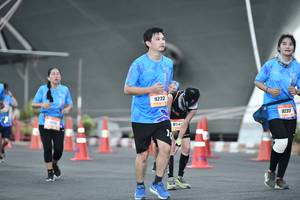 BIB: 9232
                            <button type="button" onclick="openModal(3518923)" class="btn btn-primary btn-sm float-right btn-popup" data-toggle="modal" data-target=".modal-high-quality">
                        <i class="fas fa-shopping-cart"></i> Add to Cart
                    </button>
                                            <button type="button" onclick="isThisMe(3518923, true)" class="btn btn-success btn-sm float-right btn-popup btn-isme hidden" data-toggle="tooltip" data-placement="bottom" title="นี่คือรูปของคุณใช่ไหม คลิกที่นี่เพื่อเอาเข้าอัลบั้ม">
                        <i class="fas fa-plus"></i> Add to album
                    </button>
                    <button type="button" onclick="isThisMe(3518923, false)" class="btn btn-warning btn-sm float-right btn-popup btn-isnotme hidden">
                        <i class="fas fa-ban"></i> Remove from album
                    </button>