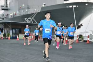 BIB: 6416
                            <button type="button" onclick="openModal(3518950)" class="btn btn-primary btn-sm float-right btn-popup" data-toggle="modal" data-target=".modal-high-quality">
                        <i class="fas fa-shopping-cart"></i> Add to Cart
                    </button>
                                            <button type="button" onclick="isThisMe(3518950, true)" class="btn btn-success btn-sm float-right btn-popup btn-isme hidden" data-toggle="tooltip" data-placement="bottom" title="นี่คือรูปของคุณใช่ไหม คลิกที่นี่เพื่อเอาเข้าอัลบั้ม">
                        <i class="fas fa-plus"></i> Add to album
                    </button>
                    <button type="button" onclick="isThisMe(3518950, false)" class="btn btn-warning btn-sm float-right btn-popup btn-isnotme hidden">
                        <i class="fas fa-ban"></i> Remove from album
                    </button>