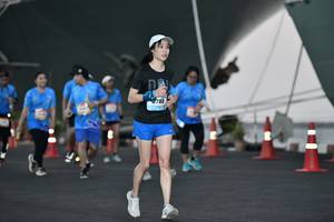 BIB: 
                            <button type="button" onclick="openModal(3518980)" class="btn btn-primary btn-sm float-right btn-popup" data-toggle="modal" data-target=".modal-high-quality">
                        <i class="fas fa-shopping-cart"></i> Add to Cart
                    </button>
                                            <button type="button" onclick="isThisMe(3518980, true)" class="btn btn-success btn-sm float-right btn-popup btn-isme hidden" data-toggle="tooltip" data-placement="bottom" title="นี่คือรูปของคุณใช่ไหม คลิกที่นี่เพื่อเอาเข้าอัลบั้ม">
                        <i class="fas fa-plus"></i> Add to album
                    </button>
                    <button type="button" onclick="isThisMe(3518980, false)" class="btn btn-warning btn-sm float-right btn-popup btn-isnotme hidden">
                        <i class="fas fa-ban"></i> Remove from album
                    </button>