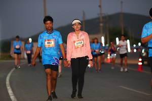 BIB: 9951, 8950
                            <button type="button" onclick="openModal(3187576)" class="btn btn-primary btn-sm float-right btn-popup" data-toggle="modal" data-target=".modal-high-quality">
                        <i class="fas fa-shopping-cart"></i> Add to Cart
                    </button>
                                            <button type="button" onclick="isThisMe(3187576, true)" class="btn btn-success btn-sm float-right btn-popup btn-isme hidden" data-toggle="tooltip" data-placement="bottom" title="นี่คือรูปของคุณใช่ไหม คลิกที่นี่เพื่อเอาเข้าอัลบั้ม">
                        <i class="fas fa-plus"></i> Add to album
                    </button>
                    <button type="button" onclick="isThisMe(3187576, false)" class="btn btn-warning btn-sm float-right btn-popup btn-isnotme hidden">
                        <i class="fas fa-ban"></i> Remove from album
                    </button>